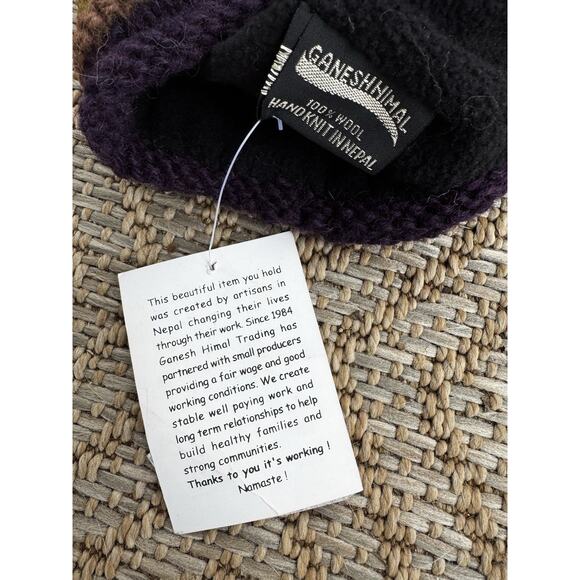 *** Ganesh Himal Trading Company Boho Pom Hat Maroon Multicolored BNWT *** - Picture 2 of 4